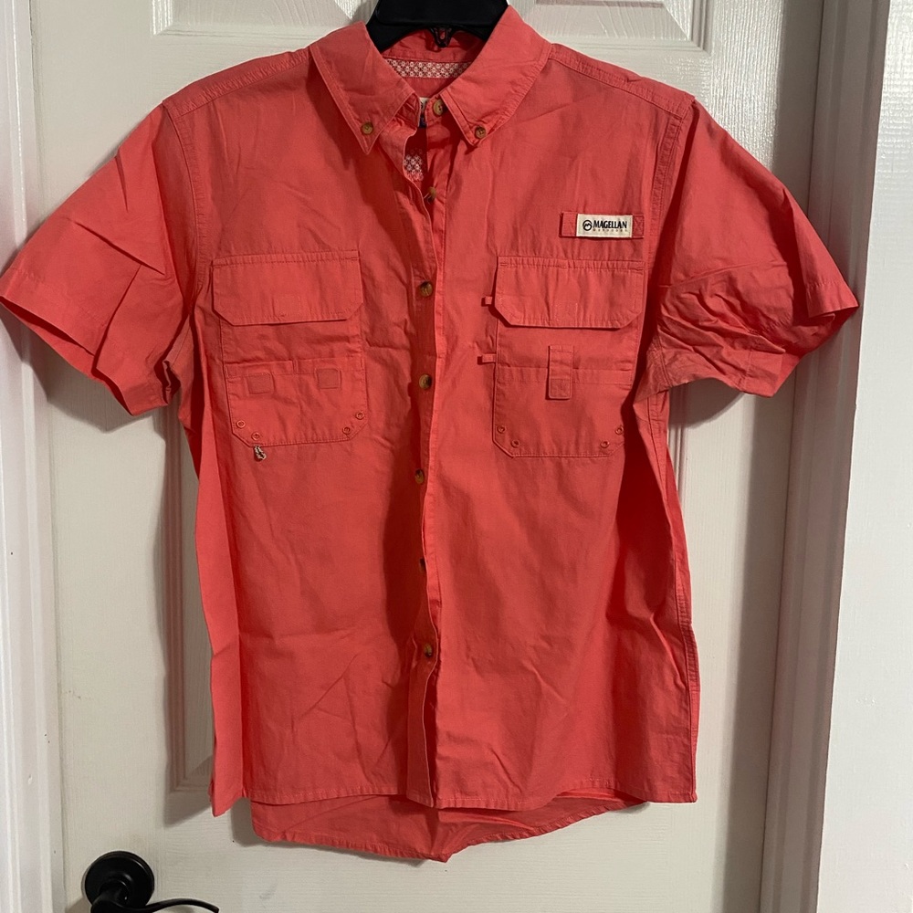 Salmon colored short sleeve Magellan fishing shirt. Air holes in the back.